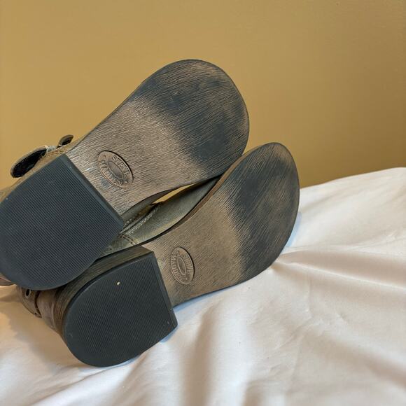 Steve Madden Brown Leather Pull On Buckle Moto Biker Boots Womens Size 7.5 M - Picture 4 of 9